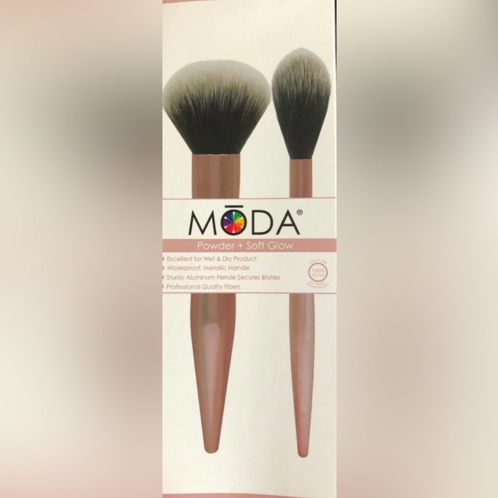 MODA Pink Brush Duo Set Powder + Soft Glow